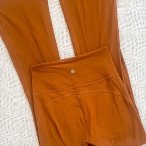 lululemon athletica Groove flare leggings Sz 4